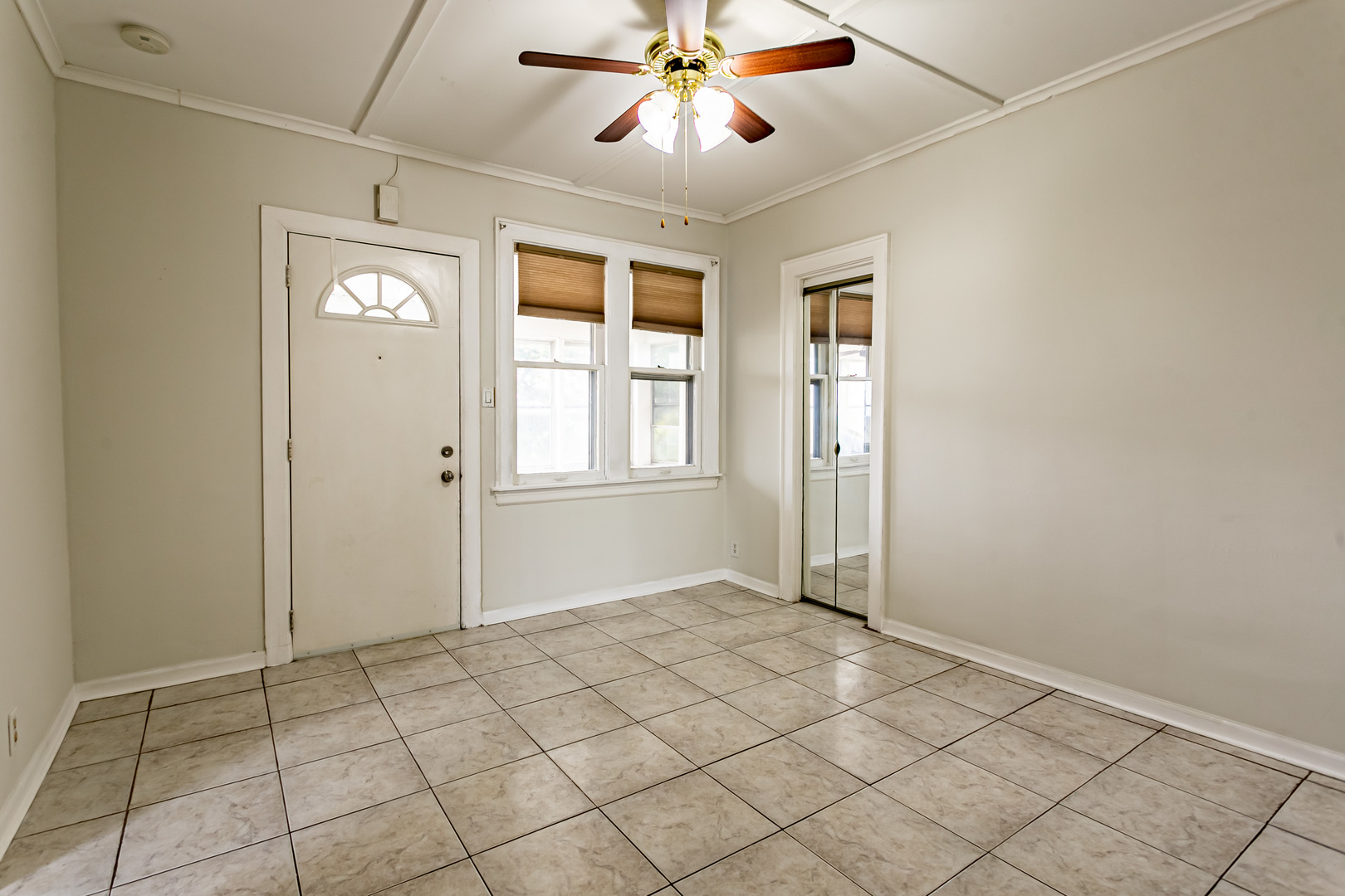 1413 Wisconsin Avenue Berwyn, IL 60402 - Photo 3 of 29