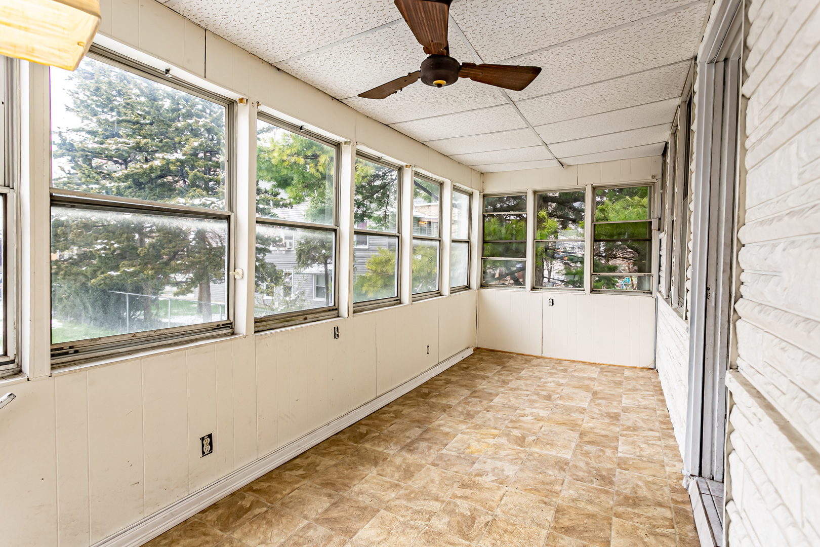 1413 Wisconsin Avenue Berwyn, IL 60402 - Photo 25 of 29