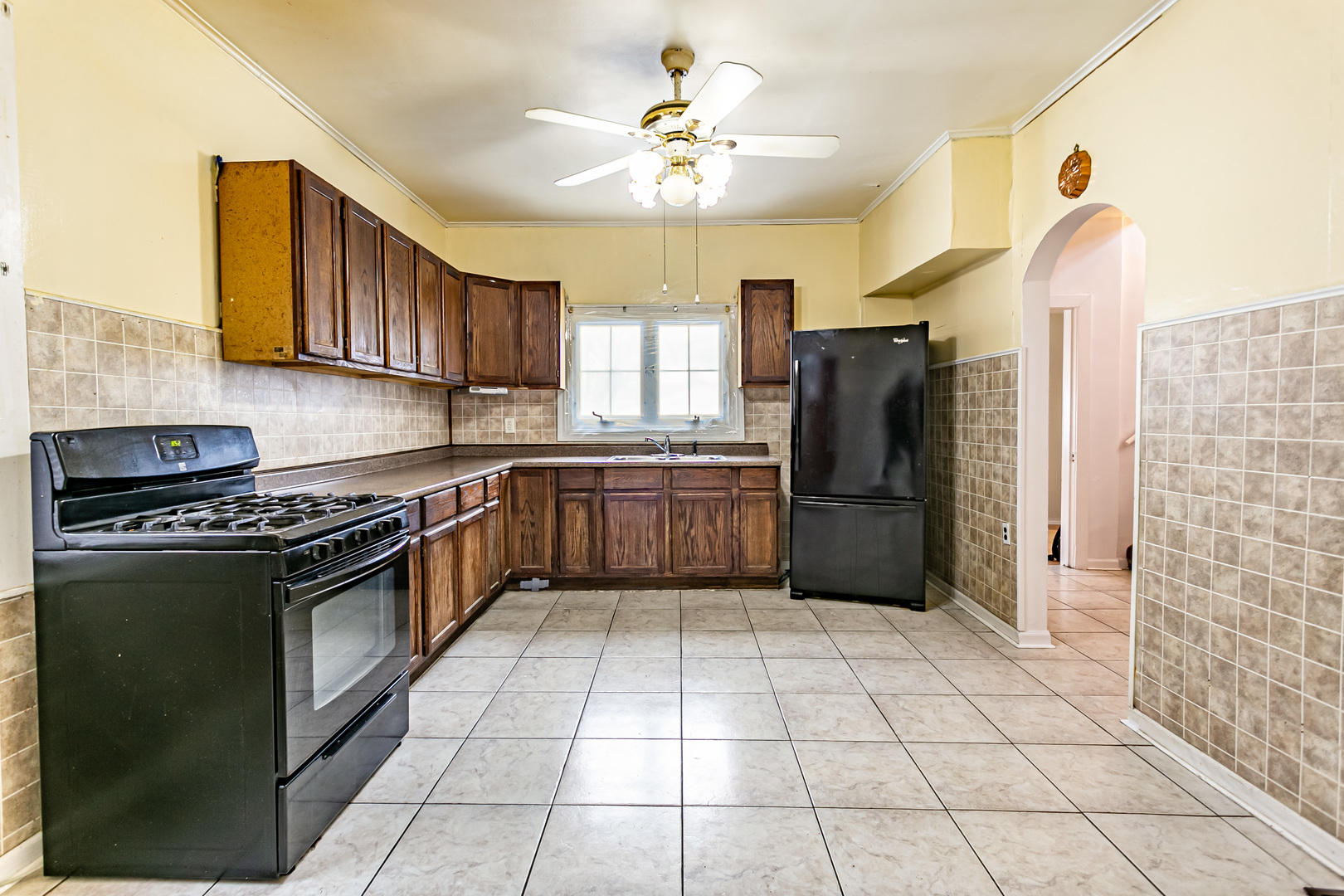 1413 Wisconsin Avenue Berwyn, IL 60402 - Photo 8 of 29