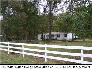 18768 McLin Road Livingston, LA 70754 - Photo 1 of 11 Gallery Image 1