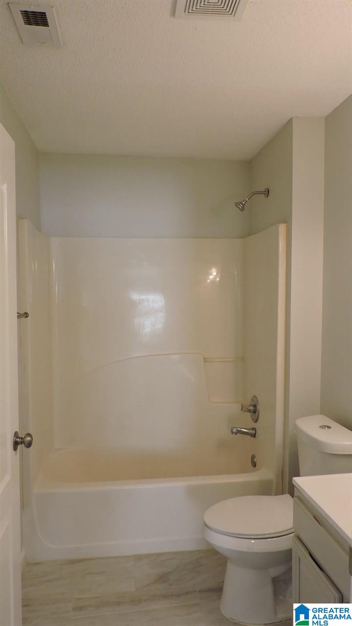 3017 Avenue F Birmingham, AL 35218 - Photo 12 of 17