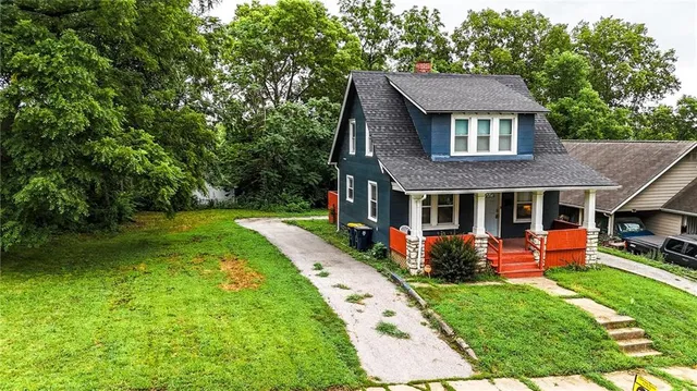 $155,000 | 2711 Kensington Avenue, Kansas City, MO 64128