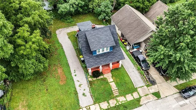 $155,000 | 2711 Kensington Avenue, Kansas City, MO 64128