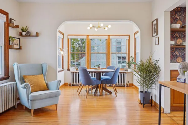 $2,500 | 1705 Ivy Avenue East, St. Paul, MN 55106