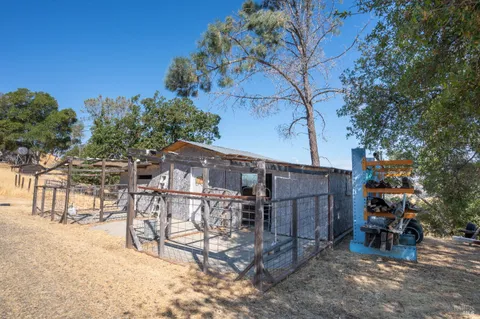 $775,000 | 1320 Headlands Drive, Napa, CA 94558