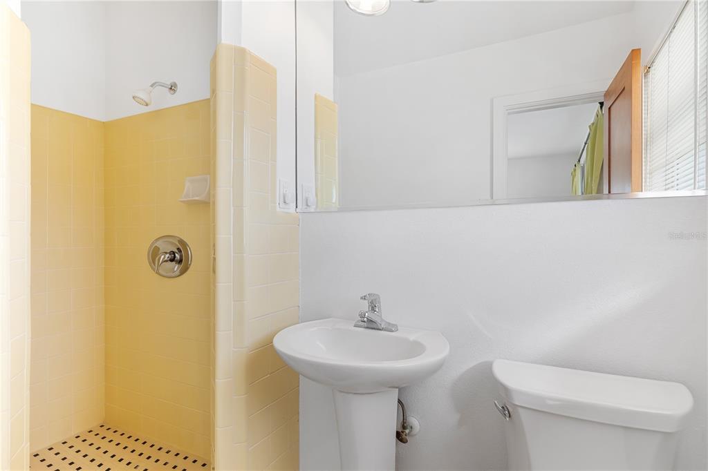 320 Gasparilla Street Boca Grande, FL 33921 - Photo 14 of 23