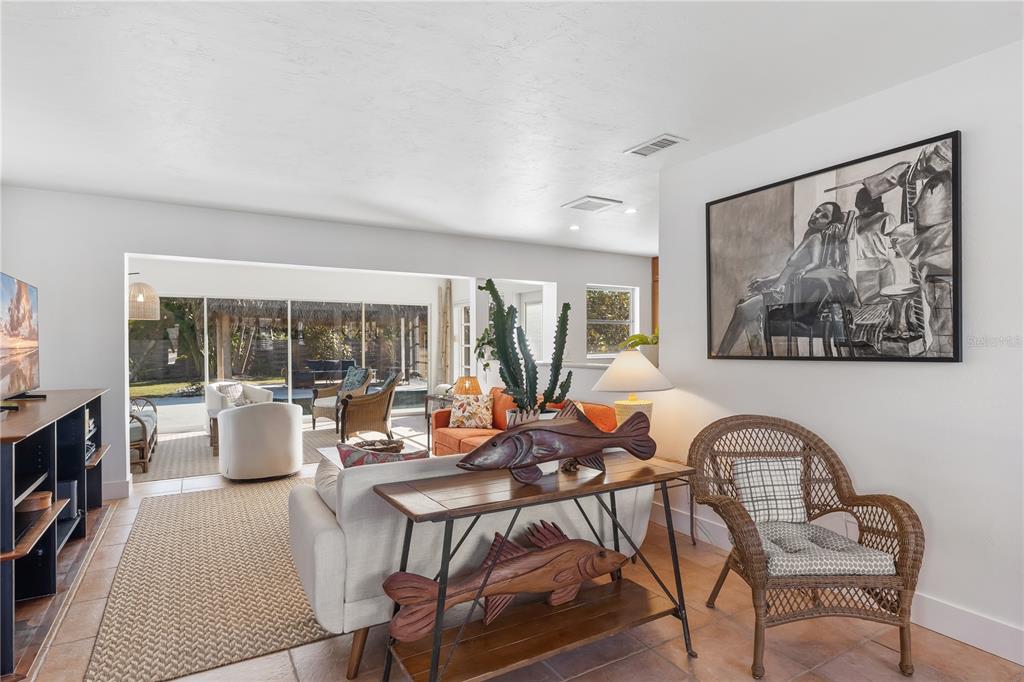 320 Gasparilla Street Boca Grande, FL 33921 - Photo 10 of 23