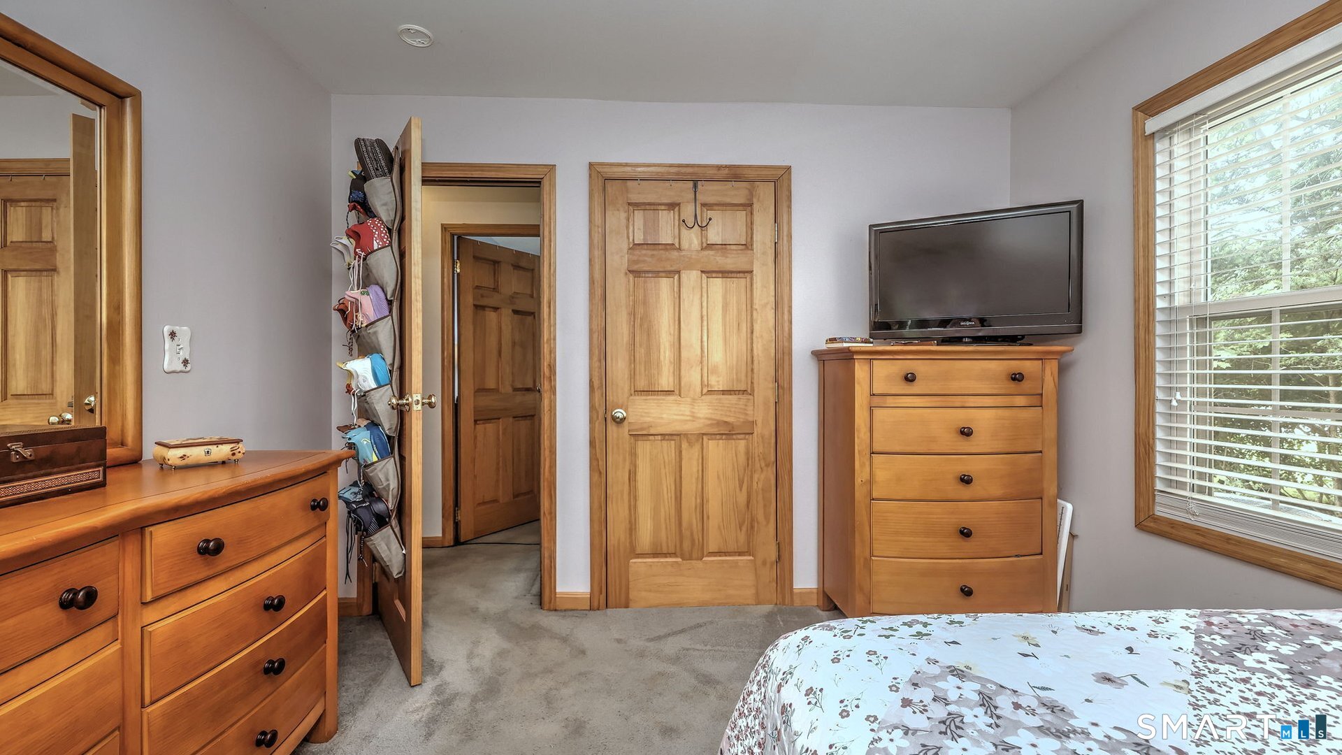 3 Fairview Street Ansonia, CT 06401 - Photo 25 of 36