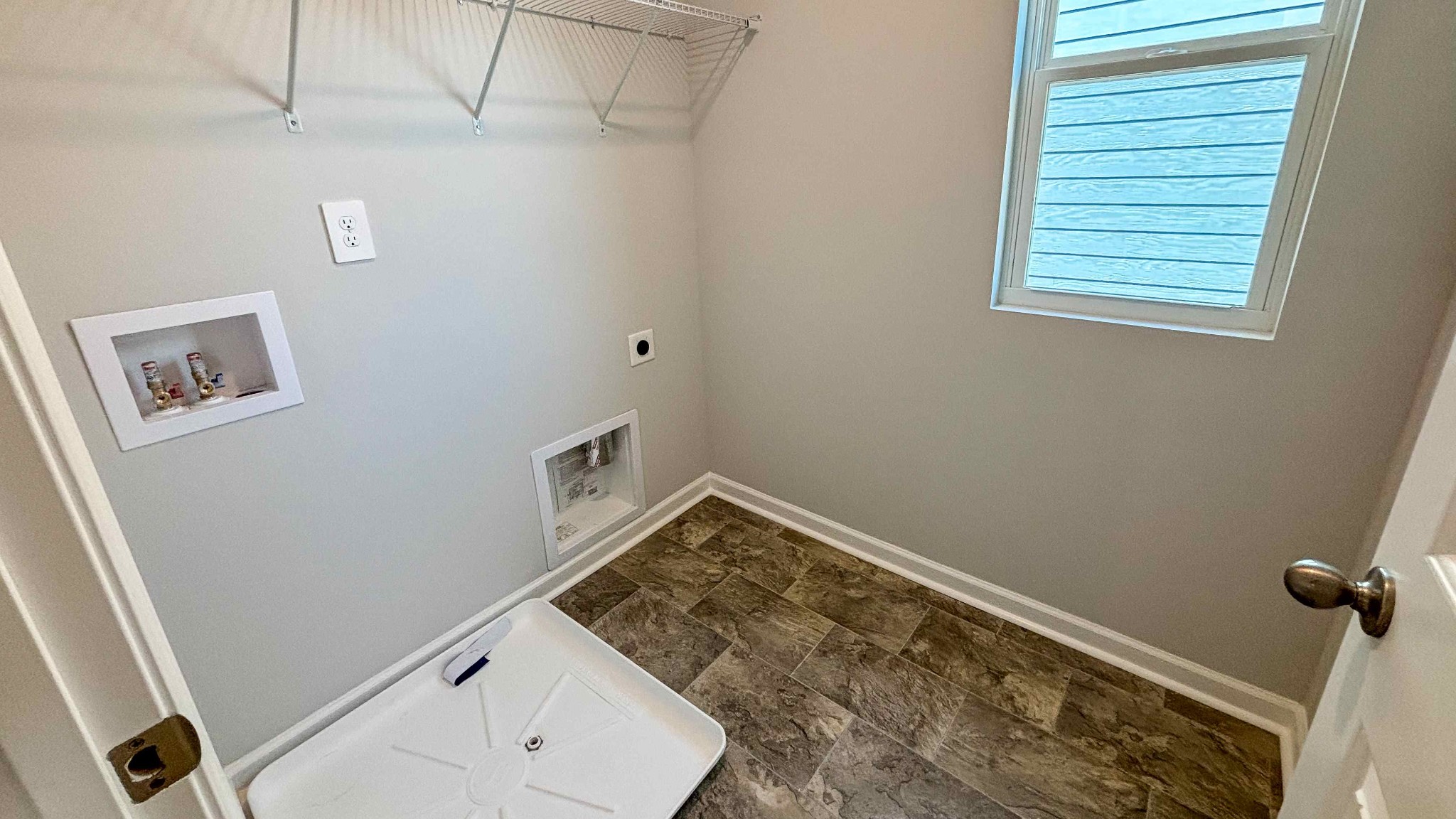301 Harvest Point Boulevard Spring Hill, TN 37174 - Photo 22 of 25 a view of utility room