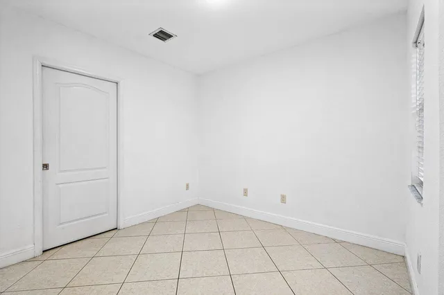 $320,000 | 12744 Westhampton Circle, Wellington, FL 33414