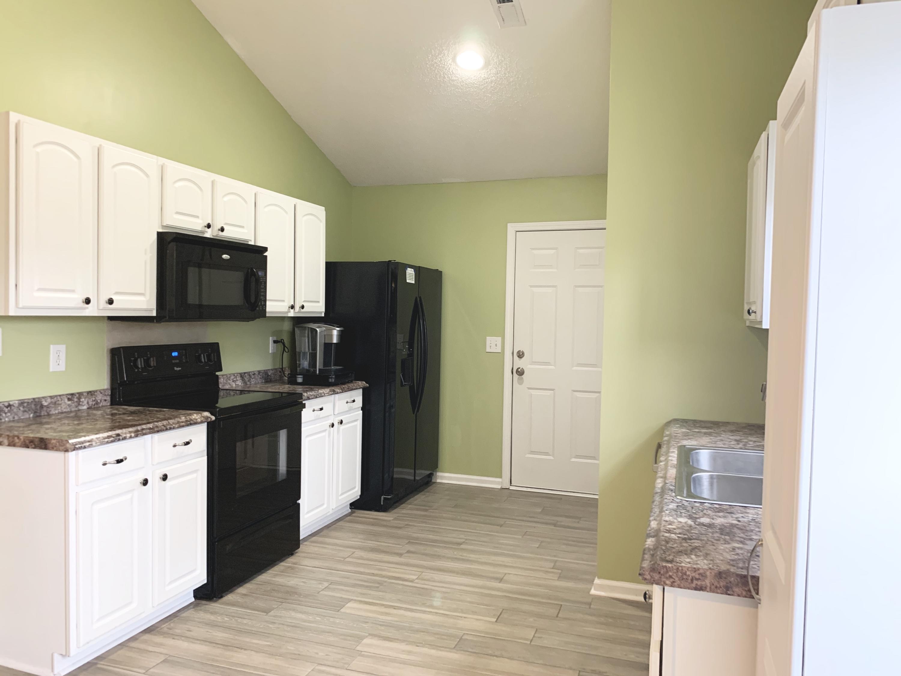 206 Border Road Goose Creek, SC 29445 - Photo 33 of 36 EF89F4B3-6EB9-4B8E-9DF9-80D1E4BE5977