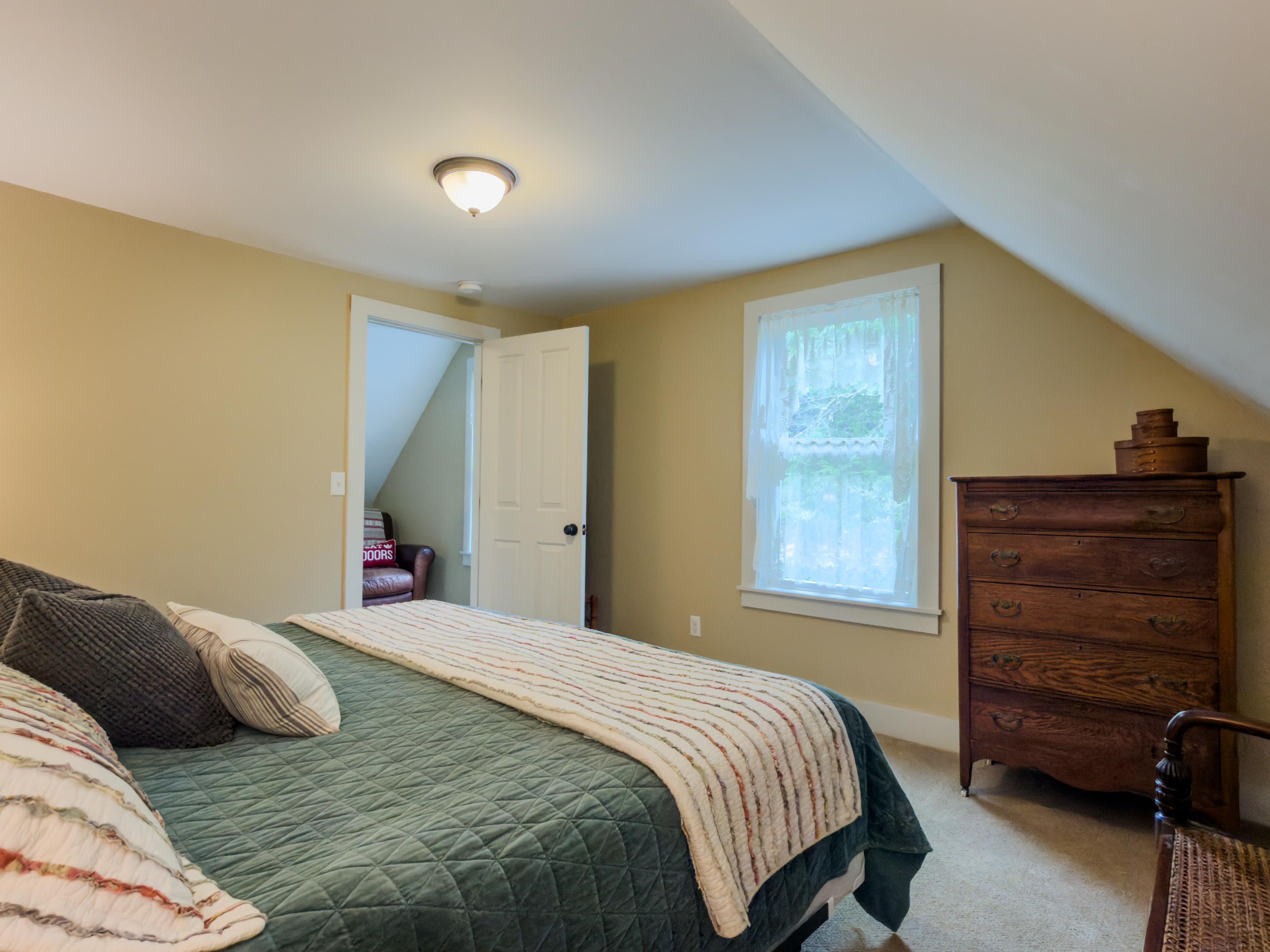 391 Bradley Hill Road Bath, NH 03740 - Photo 37 of 57