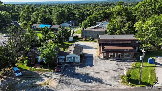 $640,000 | 2801 High Ridge Boulevard, High Ridge, MO 63049