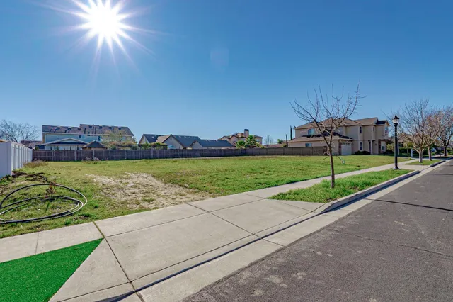 $249,000 | 2610 Celebration Way, Woodland, CA 95776