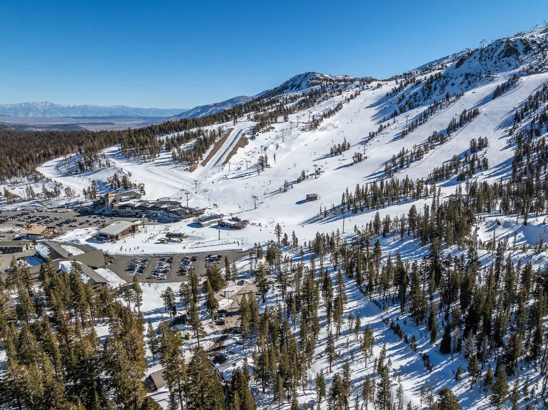 11000 Minaret Road, Unit 18 Mammoth Lakes, CA 93546 - Photo 40 of 45 Gallery Image 40