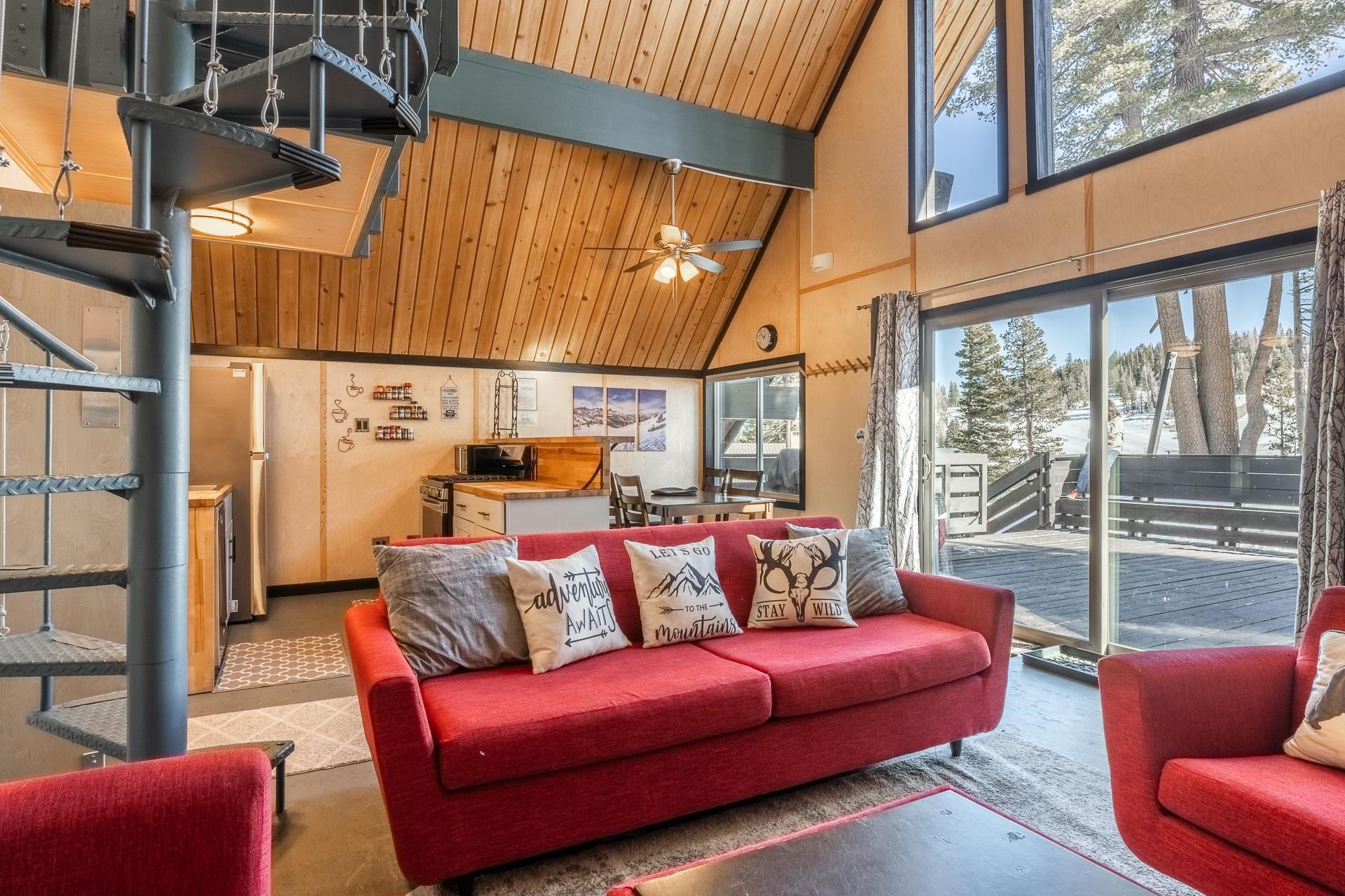 11000 Minaret Road, Unit 18 Mammoth Lakes, CA 93546 - Photo 9 of 45 Gallery Image 9
