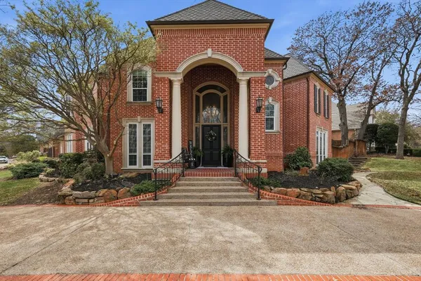 $1,300,000 | 5110 Old Oak Lane, Colleyville, TX 76034