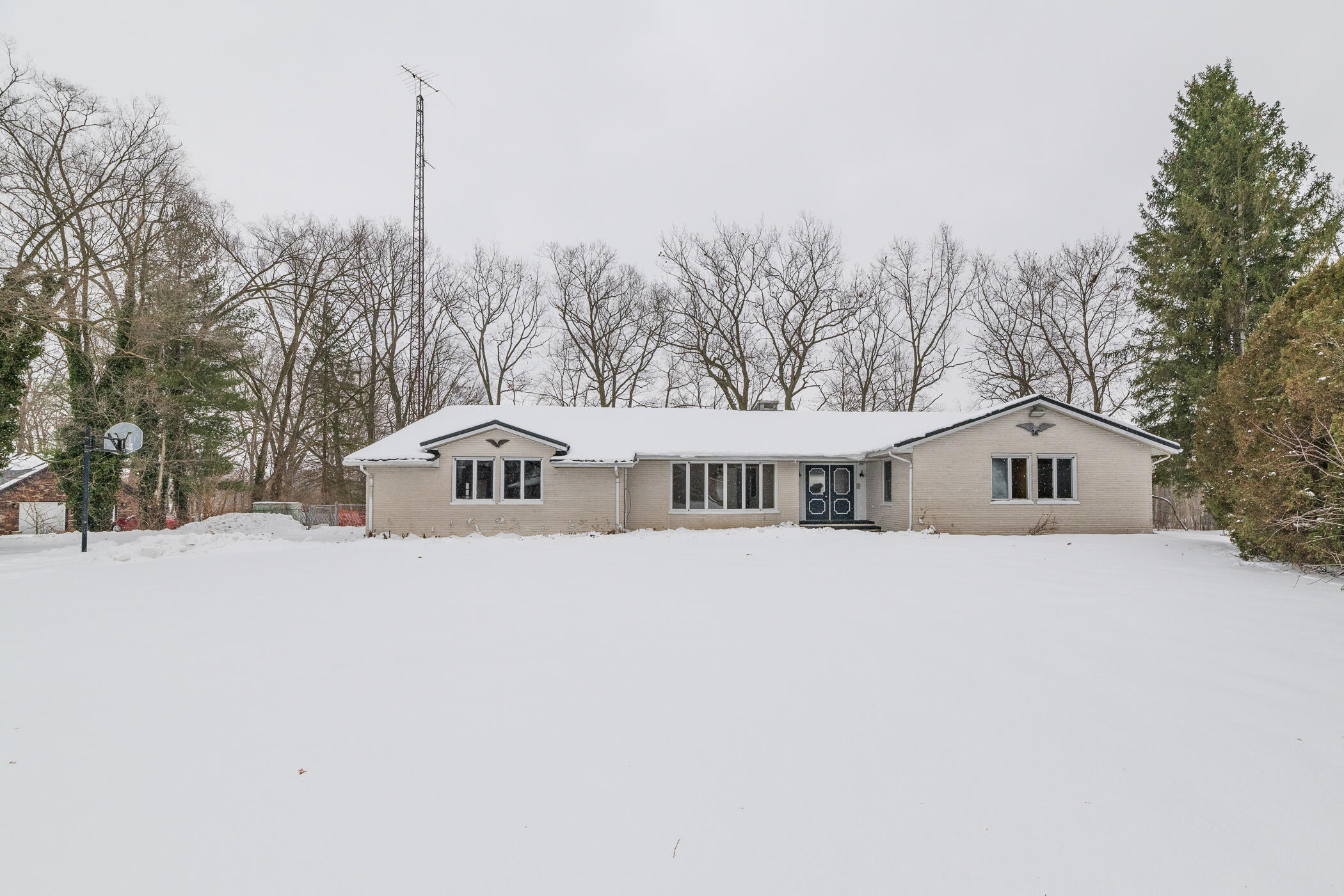 1017 Azaleamum Drive Three Rivers, MI 49093 - Photo 4 of 75 1017 Azaleamum Dr-58