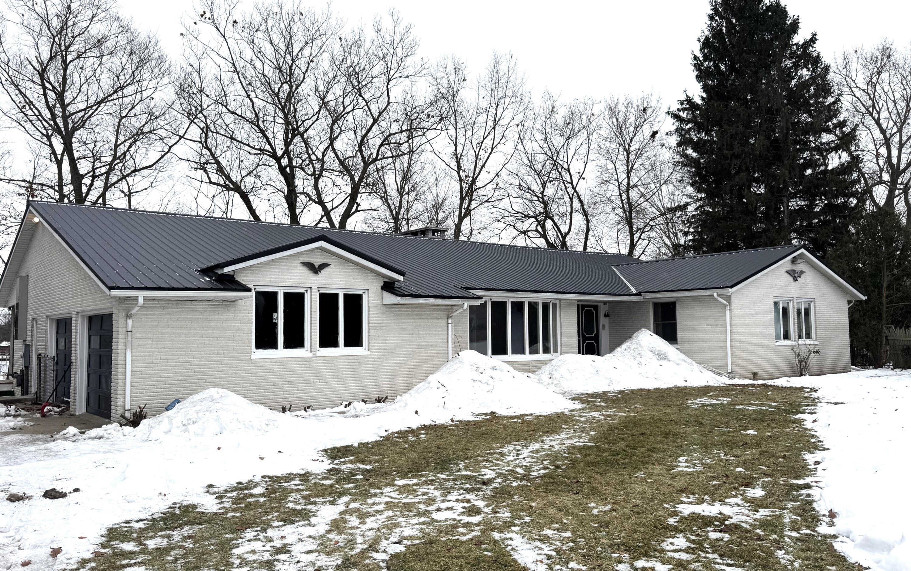 1017 Azaleamum Drive Three Rivers, MI 49093 - Photo 5 of 75 AZ roof 1