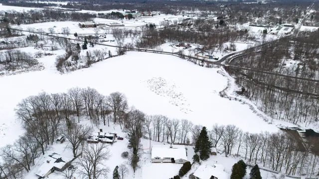 $324,900 | 1017 Azaleamum Drive, Three Rivers, MI 49093