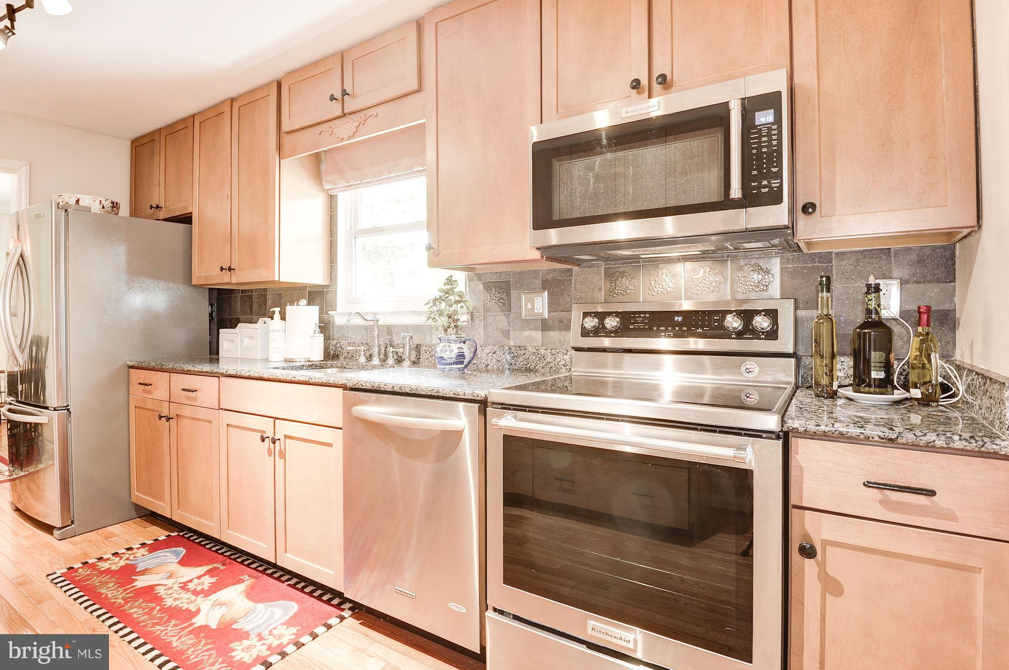 2306 Archdale Road Reston, VA 20191 - Photo 5 of 30 Kitchen