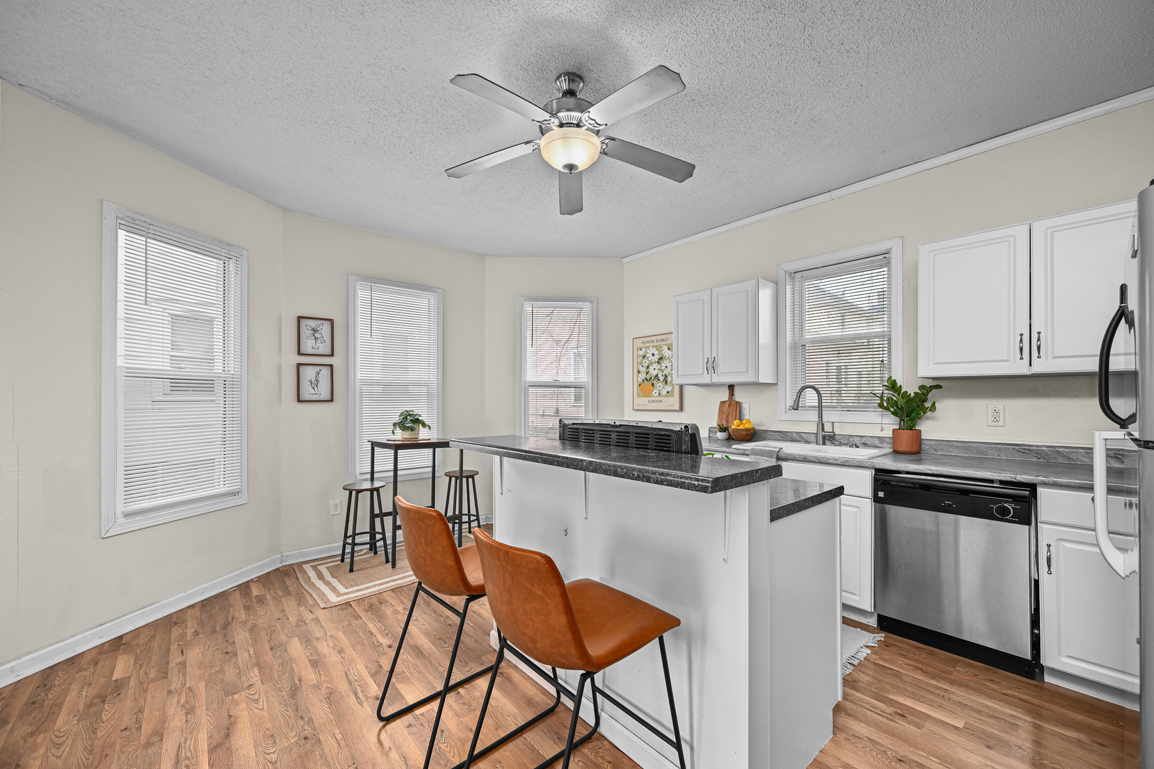 1715 3rd Street Moline, IL 61265 - Photo 9 of 27