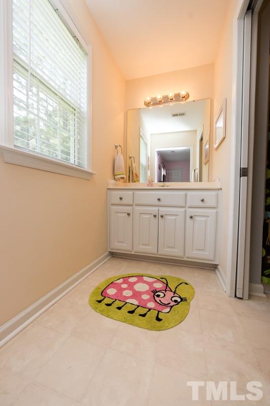 369 Cameron Drive Raleigh, NC 27603 - Photo 14 of 25 Gallery Image 14