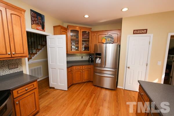 369 Cameron Drive Raleigh, NC 27603 - Photo 8 of 25 Gallery Image 8