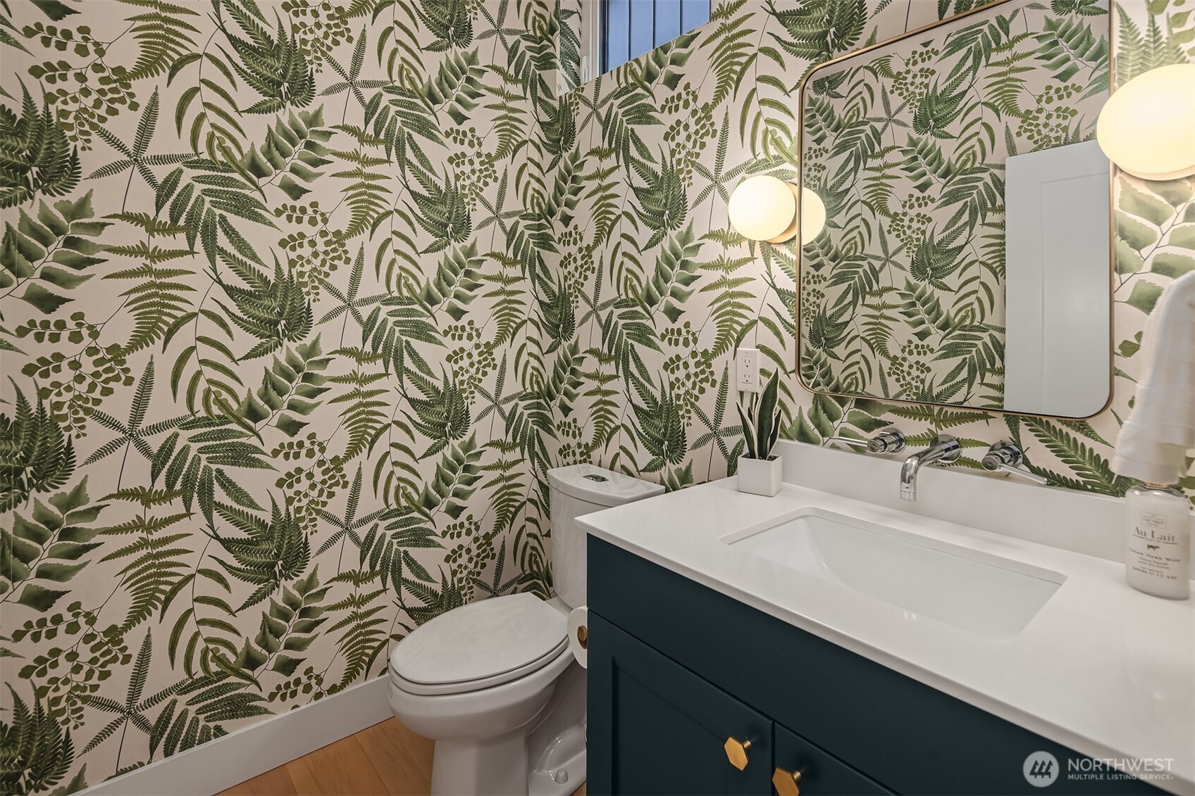 2521 Northwest 92nd Street Seattle, WA 98117 - Photo 21 of 40