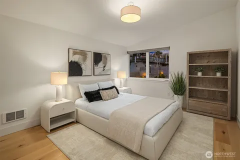 $2,500,000 | 2521 Northwest 92nd Street, Seattle, WA 98117