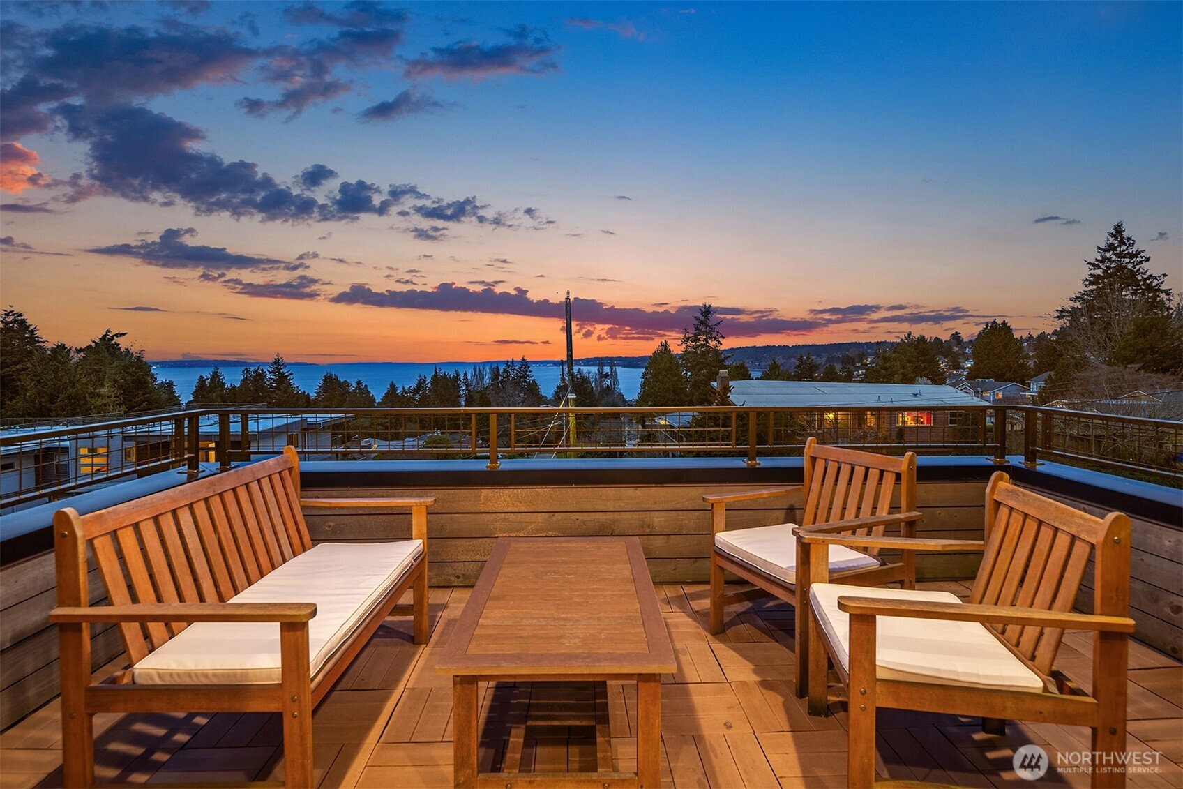 2521 Northwest 92nd Street Seattle, WA 98117 - Photo 8 of 40