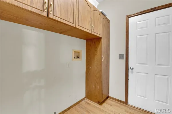 $589,900 | 16015 Canterbury Estates Drive, Ellisville, MO 63021
