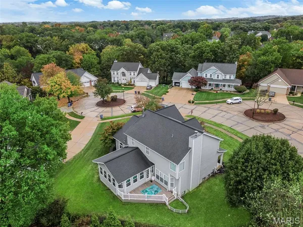 $589,900 | 16015 Canterbury Estates Drive, Ellisville, MO 63021