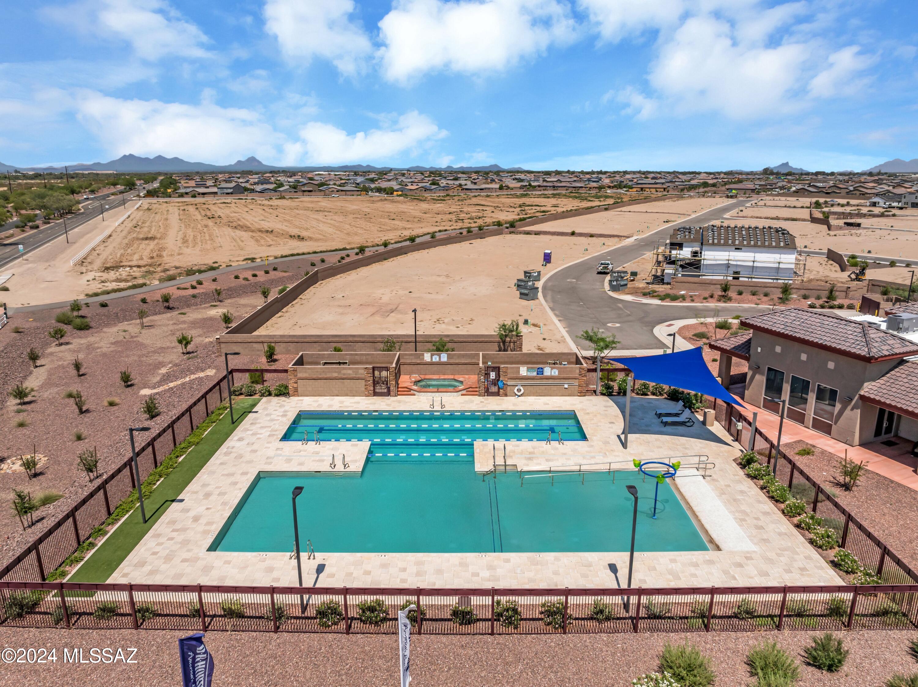 10480 West Rutherford Lane Marana, AZ 85653 - Photo 16 of 19 Clubhouse