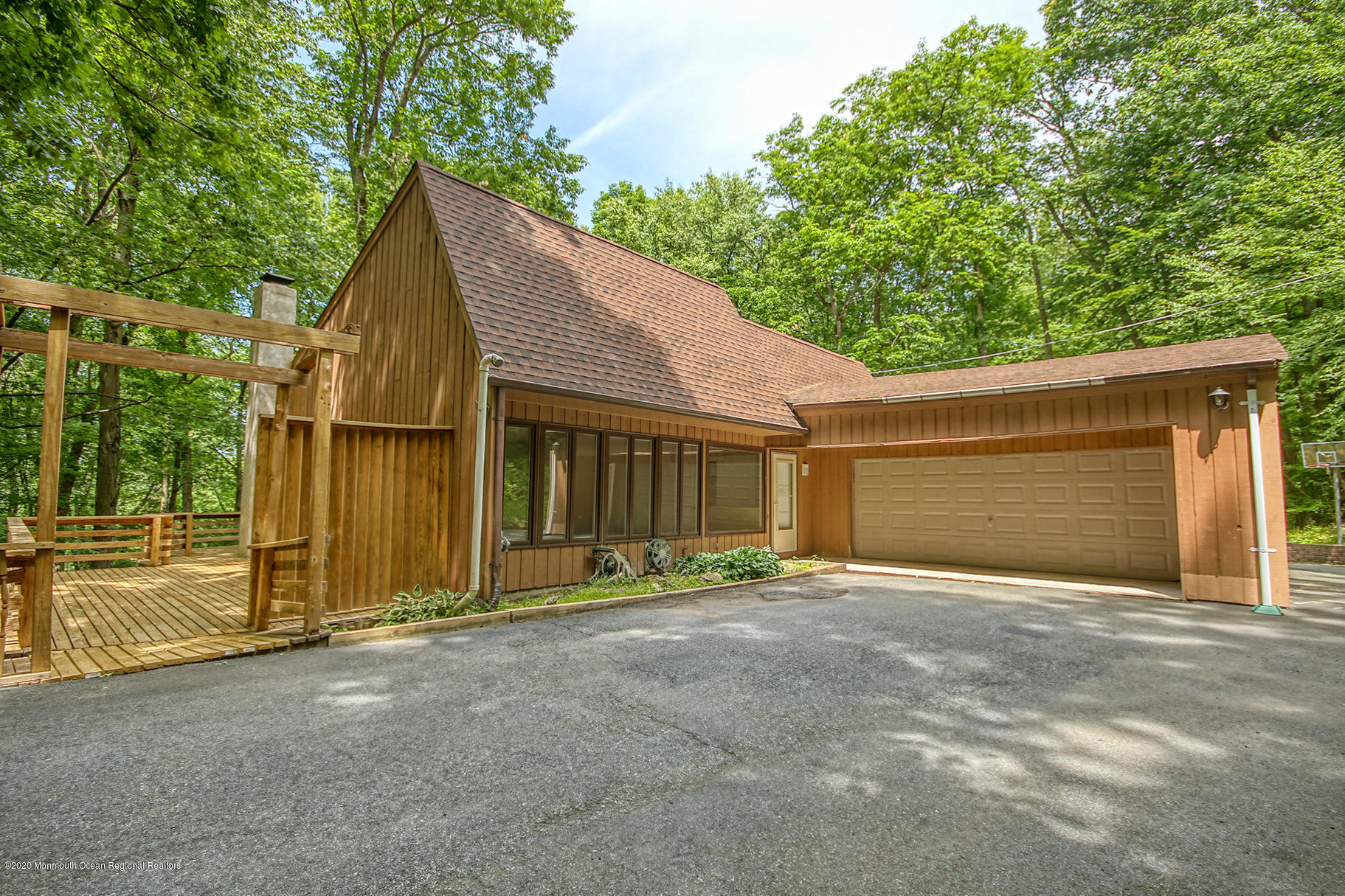14 Delwood Road Chester, NJ 07930 - Photo 1 of 49 JUNI4276