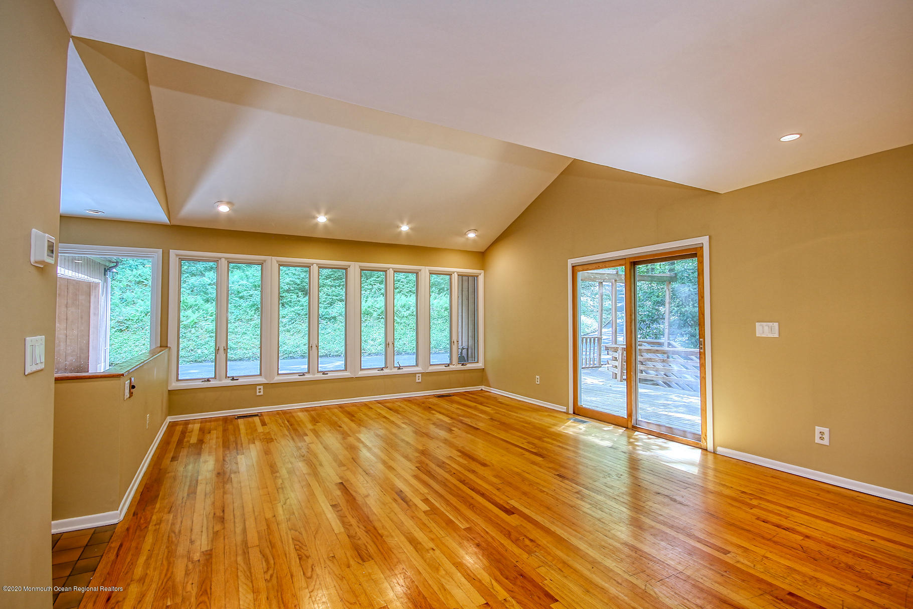 14 Delwood Road Chester, NJ 07930 - Photo 20 of 49 JUNI4351