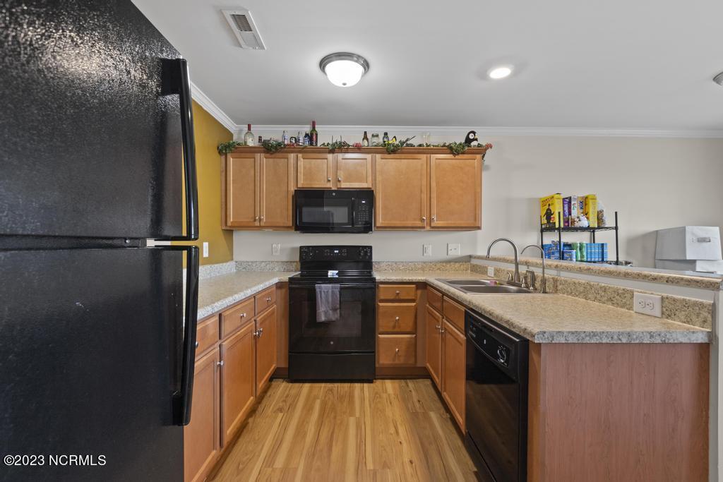 221 Boyington Drive Midway Park, NC 28544 - Photo 8 of 26 221 Kitchen 2