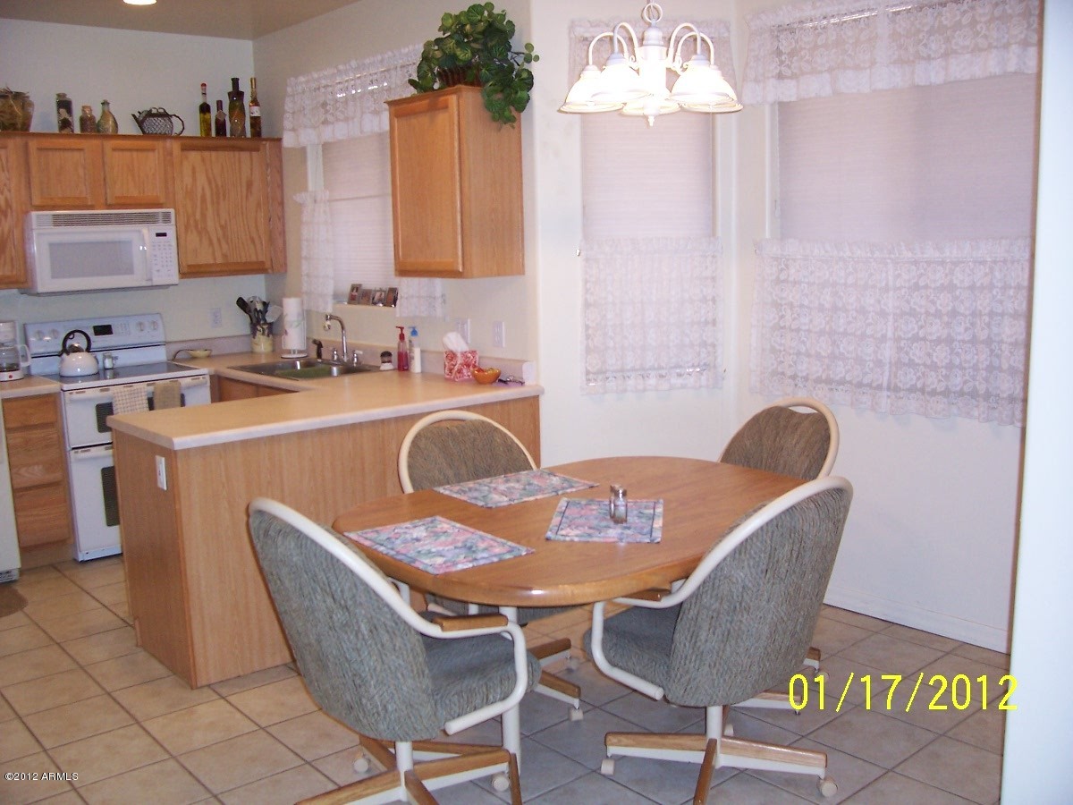2012 North McLane Road Payson, AZ 85541 - Photo 7 of 18 kitchen & dining area