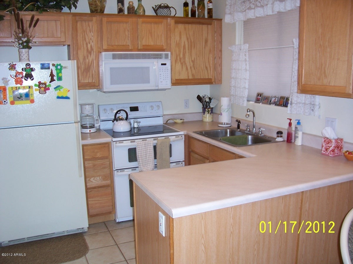 2012 North McLane Road Payson, AZ 85541 - Photo 8 of 18 kitchen