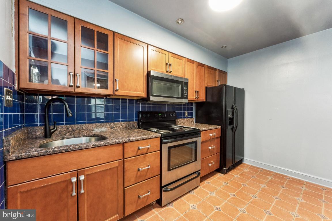 4122 24th Avenue Temple Hills, MD 20748 - Photo 10 of 24 Kitchen