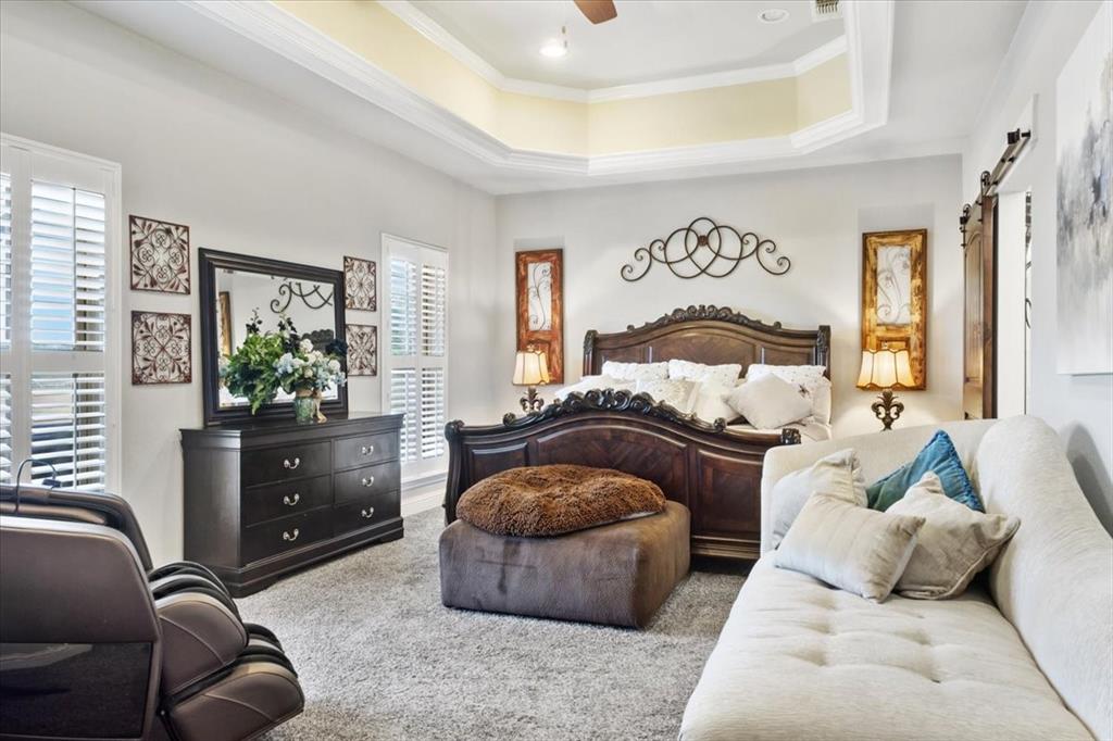 2170 Derrs Chapel Road Italy, TX 76651 - Photo 13 of 38 a bedroom with furniture and a couch