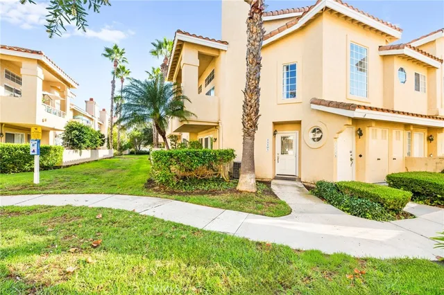 $724,995 | 25203 Via Azul, Laguna Niguel, CA 92677