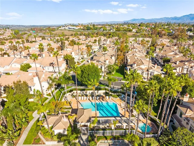 $724,995 | 25203 Via Azul, Laguna Niguel, CA 92677