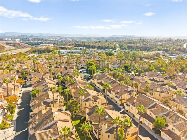 $724,995 | 25203 Via Azul, Laguna Niguel, CA 92677