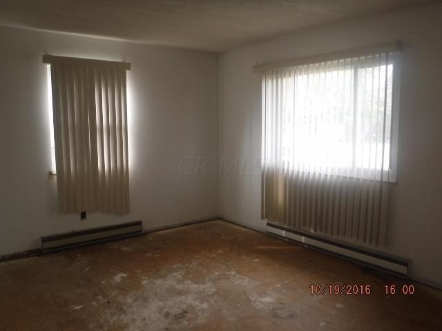 317 Crowley Road Columbus, OH 43207 - Photo 5 of 15 Gallery Image 5