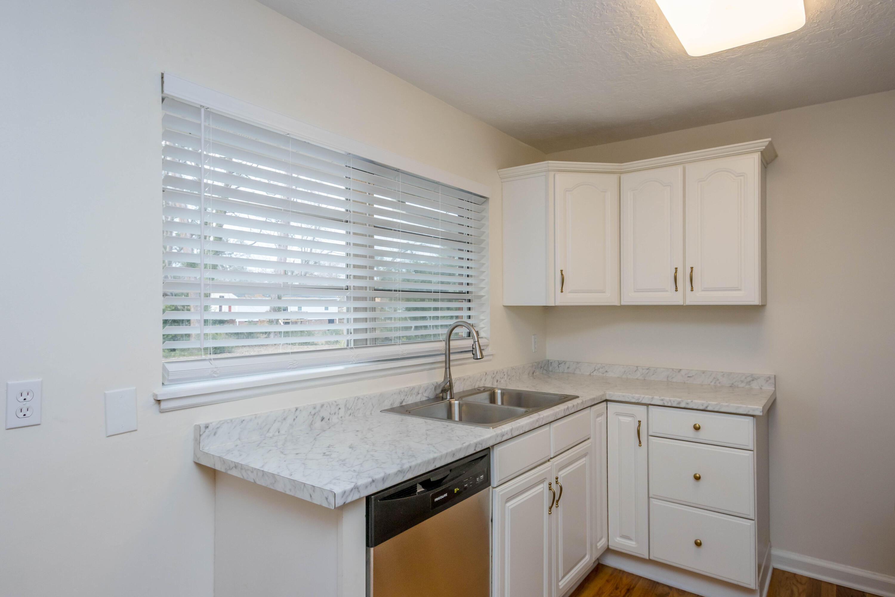 2393 Wheeless Road Augusta, GA 30906 - Photo 21 of 54 Kitchen