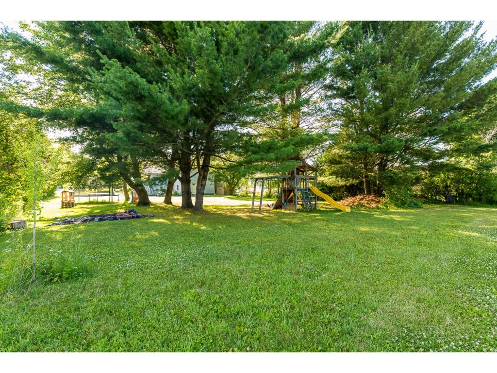 559 Falls Road Shelburne, VT 05482 - Photo 27 of 30 Gallery Image 27