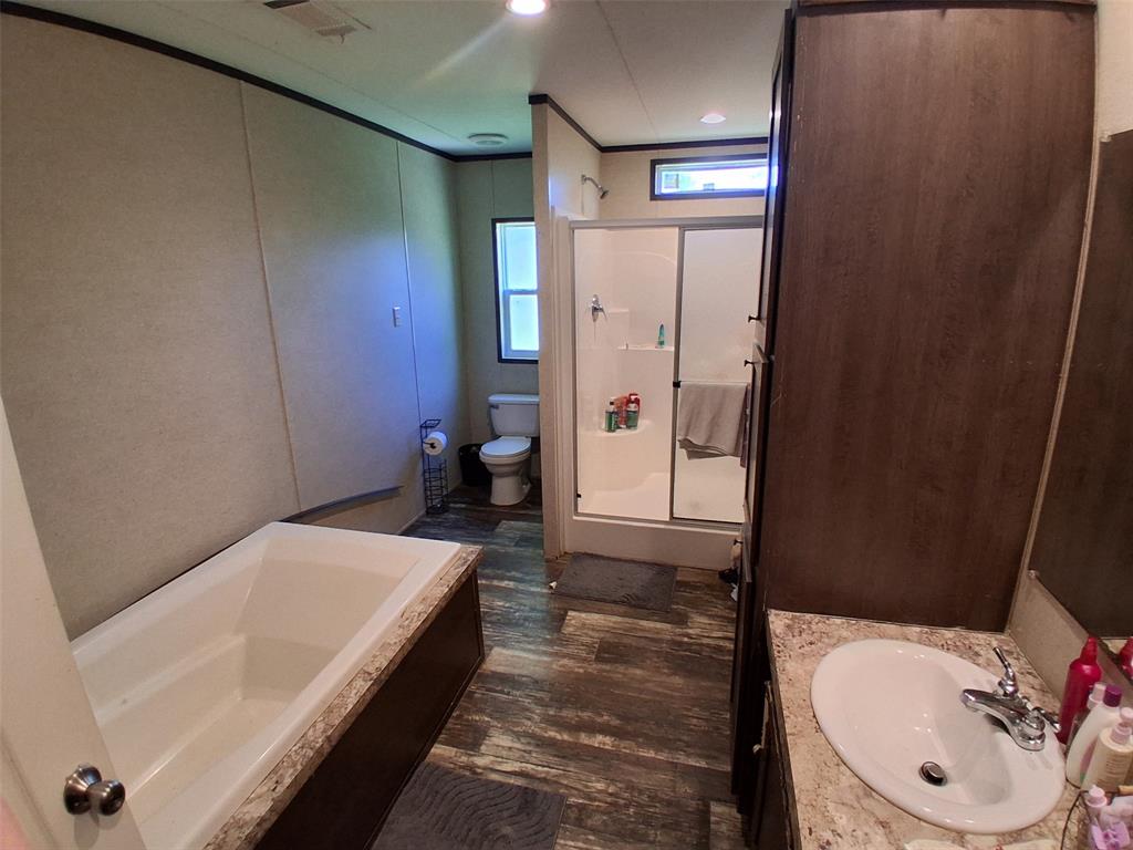 517 Killough Road Granbury, TX 76049 - Photo 9 of 13