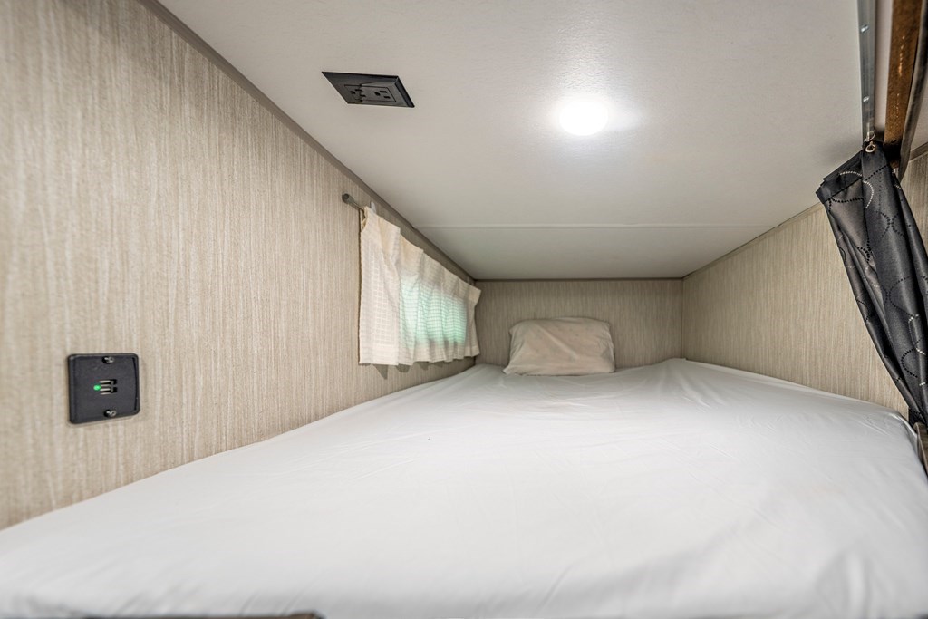 41 27th Street Ellijay, GA 30540 - Photo 14 of 22