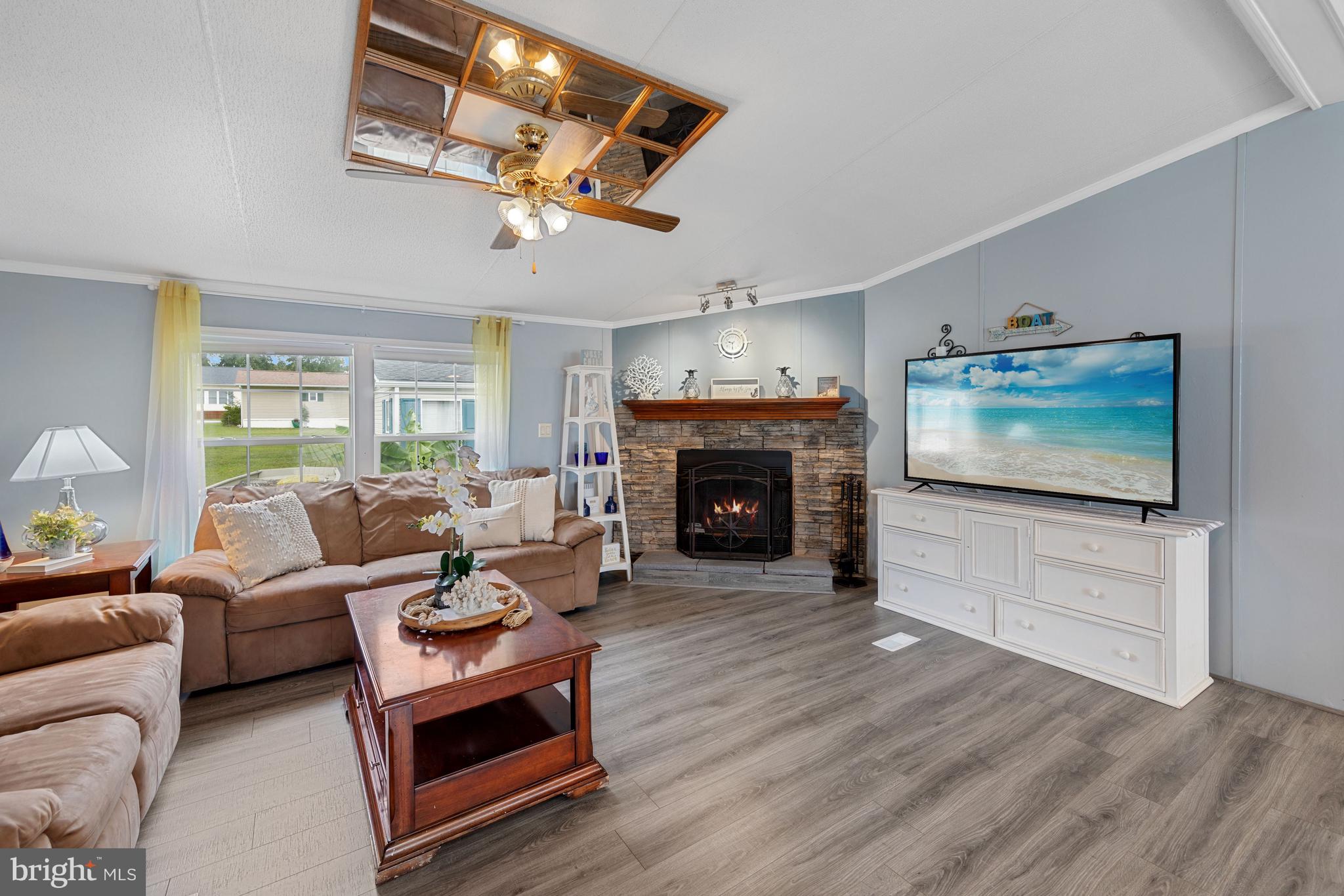 27111 Schooner Road, Unit 49341 Millsboro, DE 19966 - Photo 3 of 45 Living Room